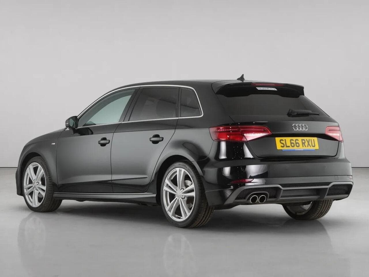 Audi A3 thumbnail Rear Left