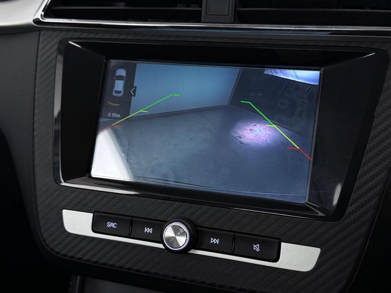 MG MG ZS thumbnail Infotainment System