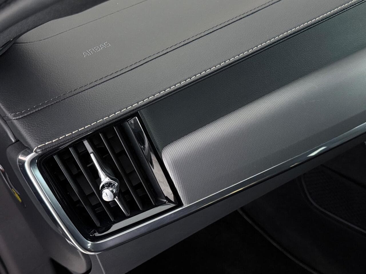 Volvo S90 thumbnail Inconclusive