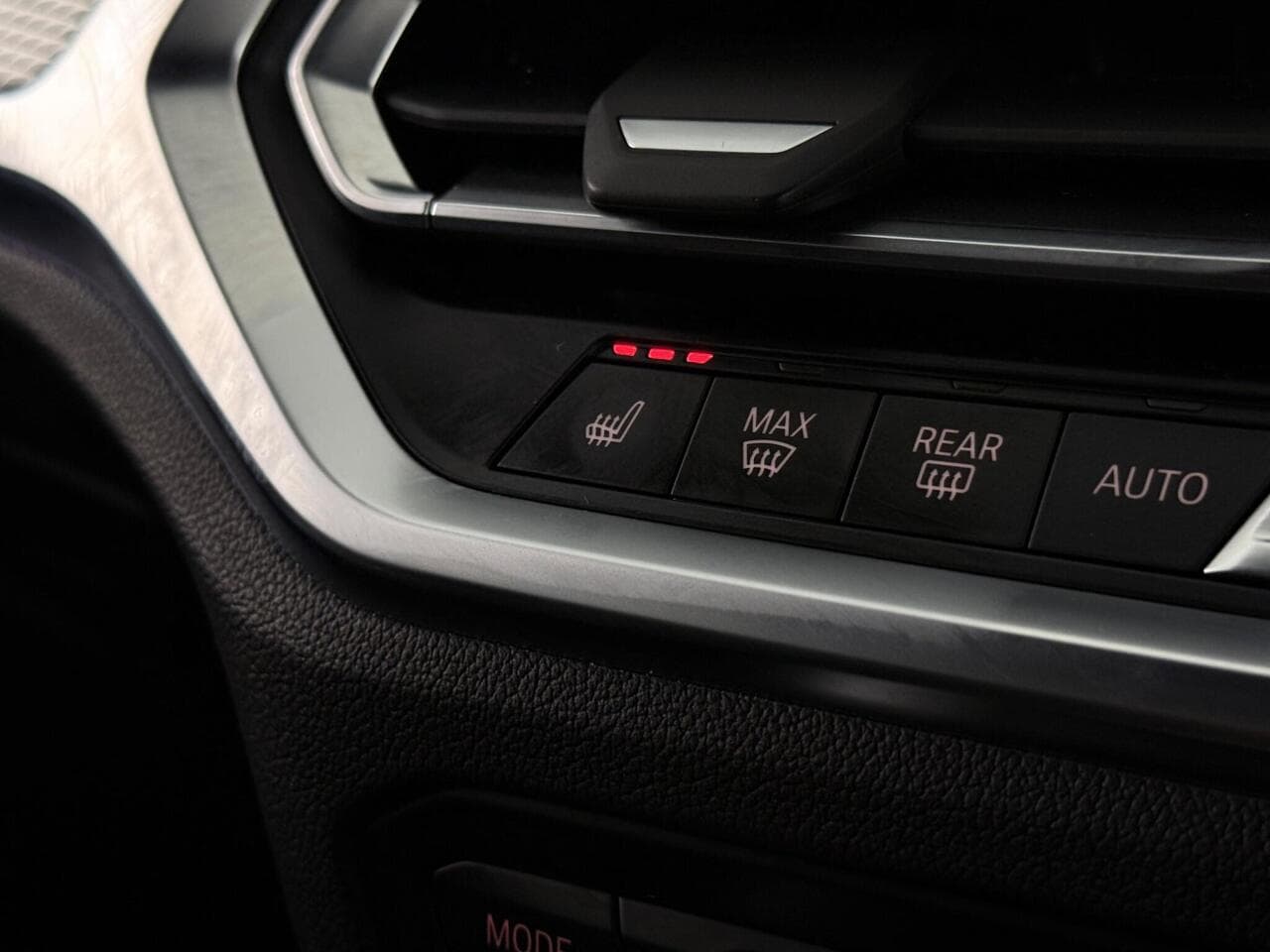 BMW 3 Series thumbnail Misc Controls
