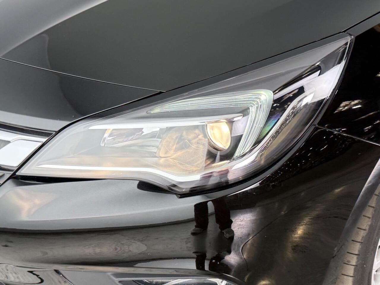 Vauxhall Astra thumbnail Lights Front