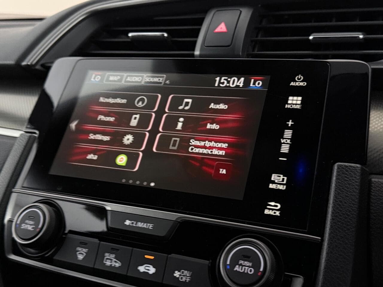 Honda Civic thumbnail Infotainment System
