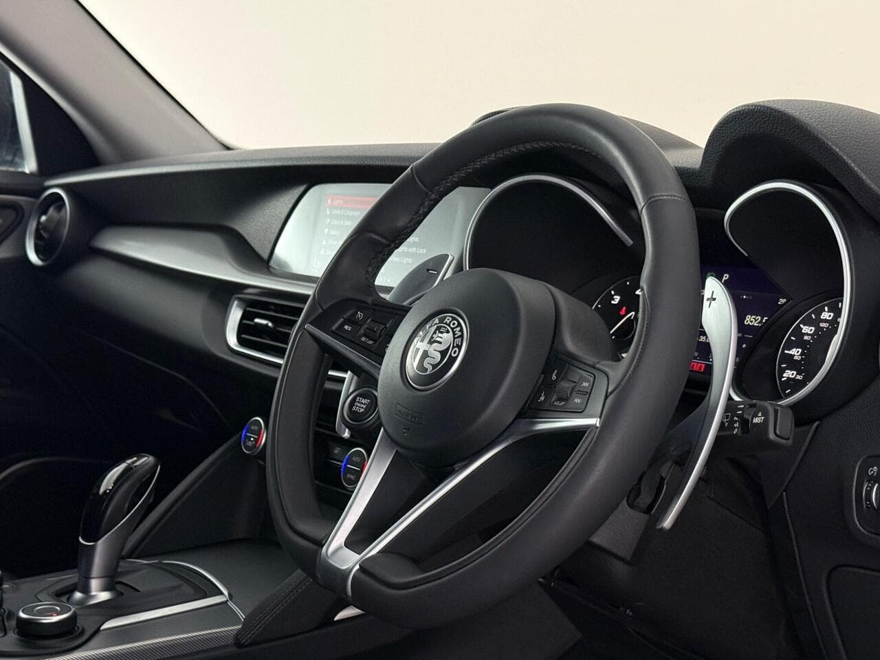 Alfa Romeo Stelvio thumbnail Inconclusive