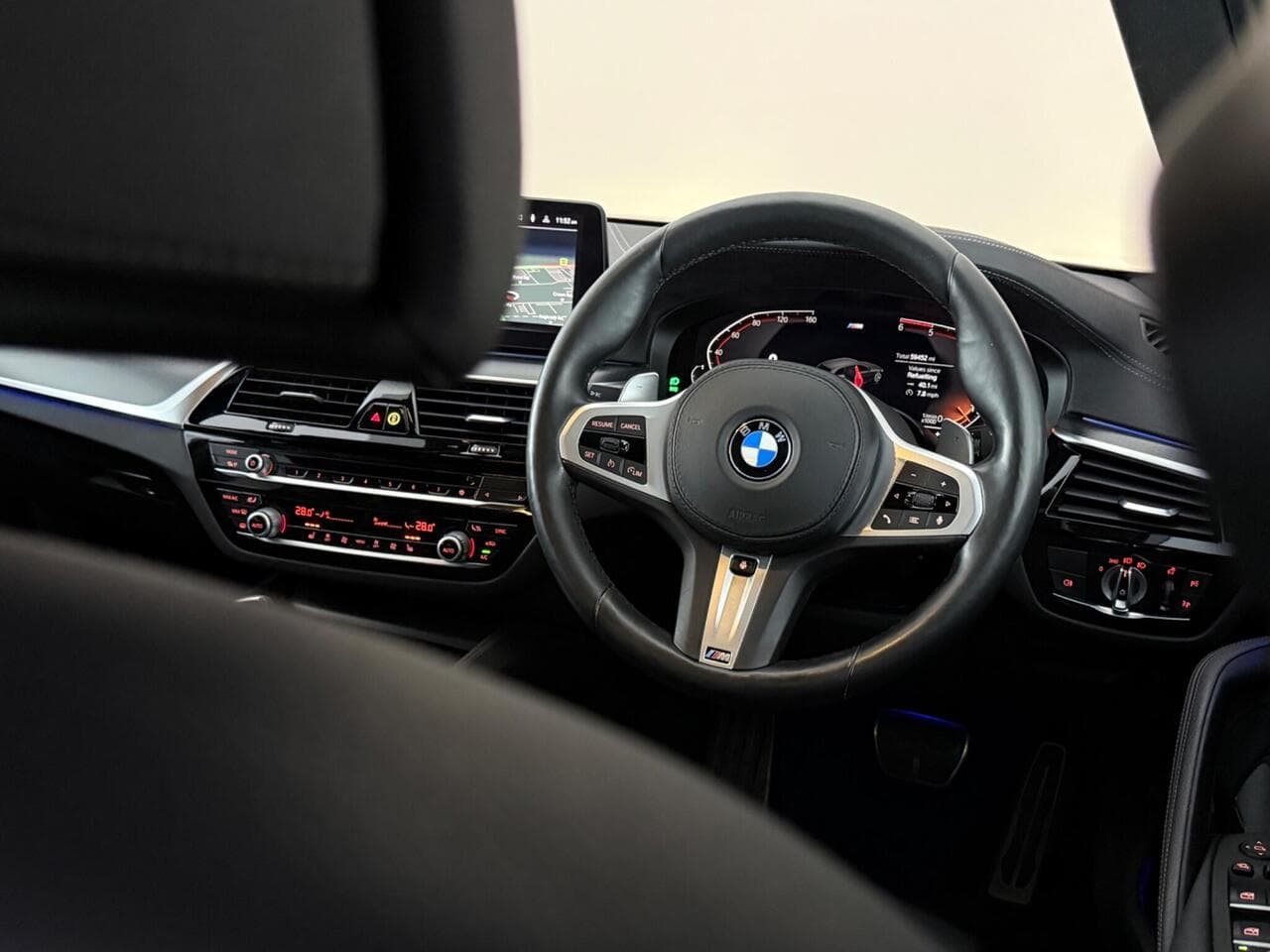 BMW 5 Series thumbnail Steering Wheel