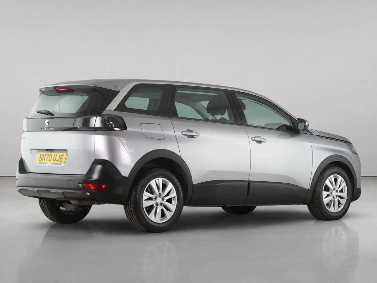 Peugeot 5008 thumbnail Rear Right