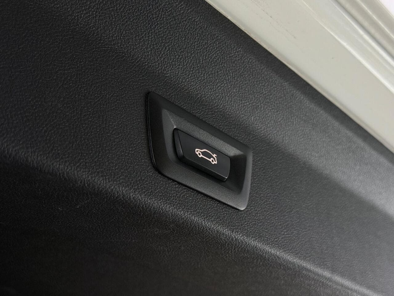 BMW X3 thumbnail Misc Controls