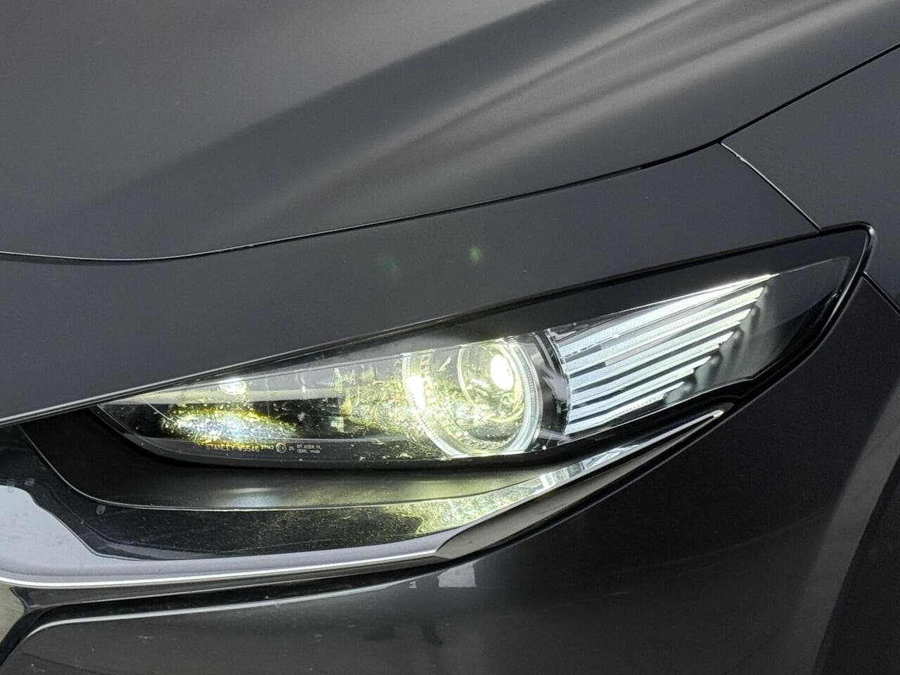 Mazda CX-30 thumbnail Lights Front