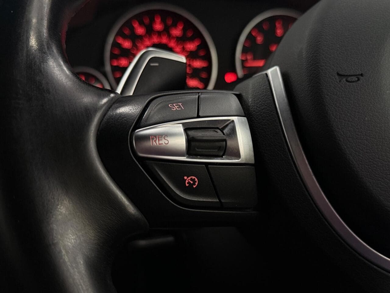 BMW X3 thumbnail Misc Controls