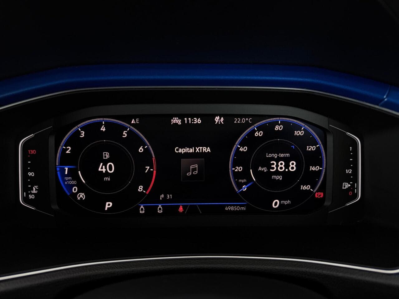 Volkswagen T-Roc thumbnail Driver Instruments
