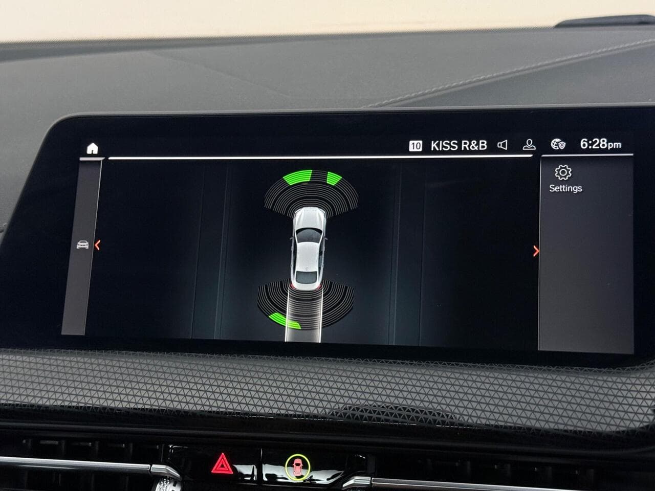 BMW 2 Series Gran Coupe thumbnail Infotainment System