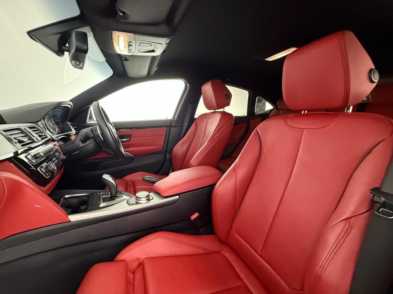 BMW 4 Series Gran Coupe thumbnail Seat Front Passenger