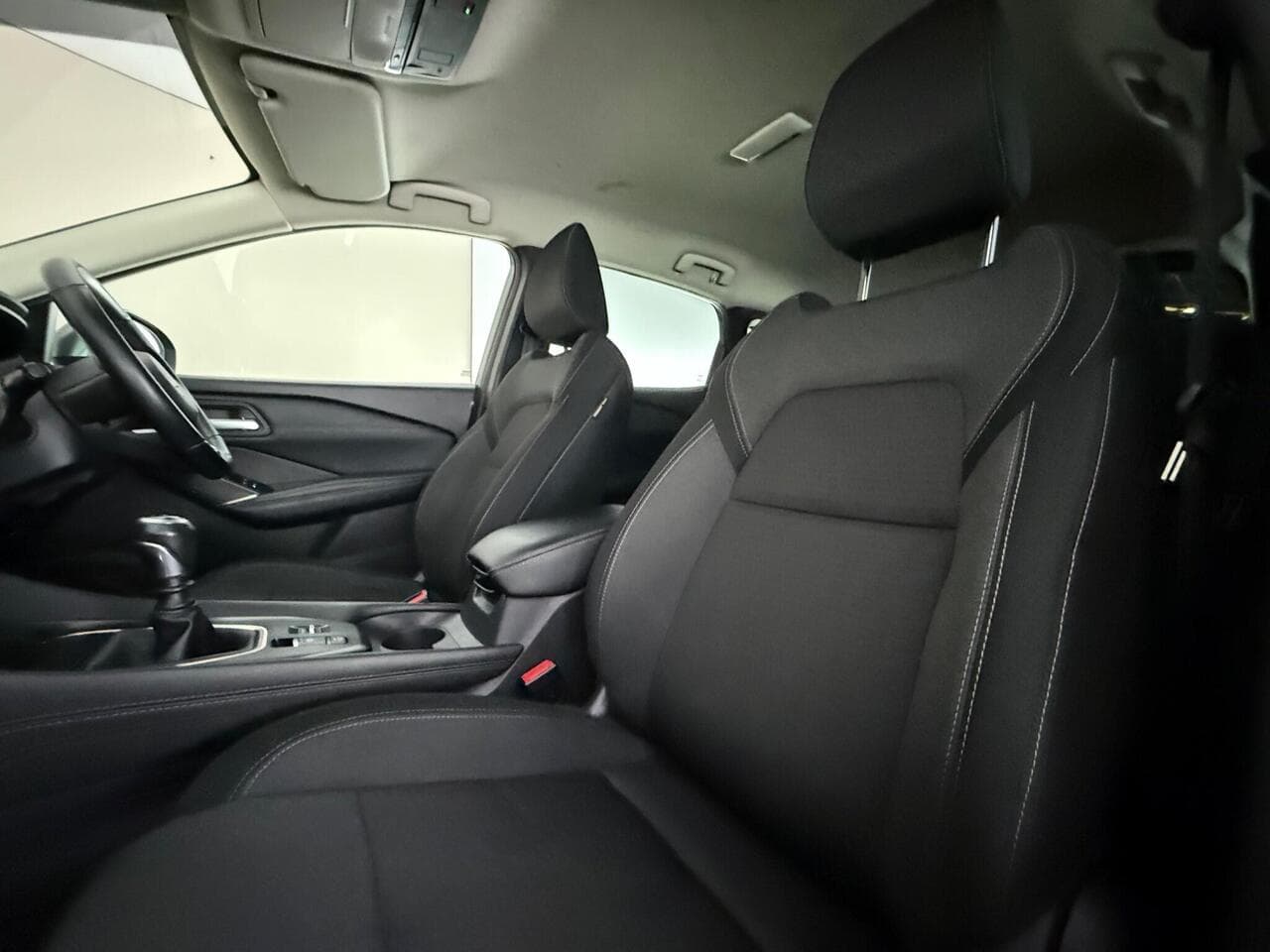 Nissan Qashqai thumbnail Seat Front Passenger
