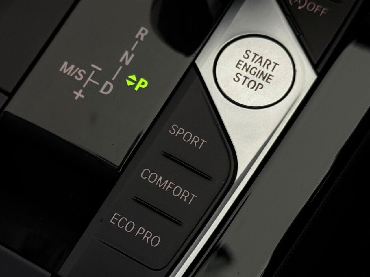 BMW 1 Series thumbnail Misc Controls