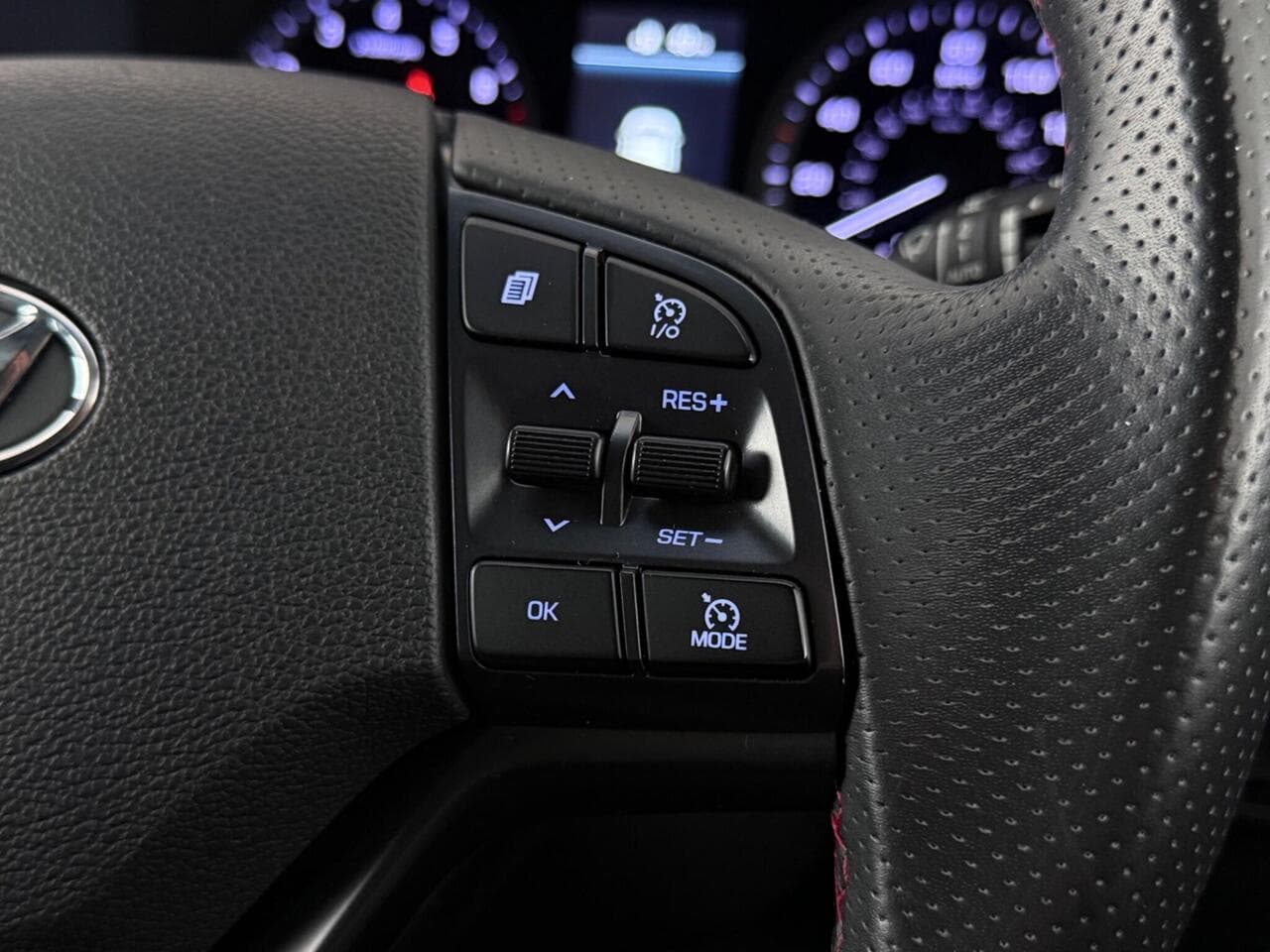 Hyundai TUCSON thumbnail Misc Controls