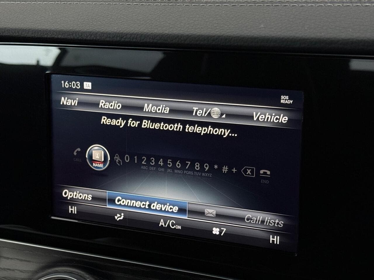 Mercedes-Benz E Class thumbnail Infotainment System