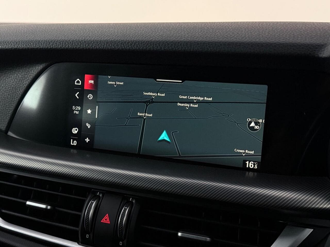 Alfa Romeo Stelvio thumbnail Infotainment System