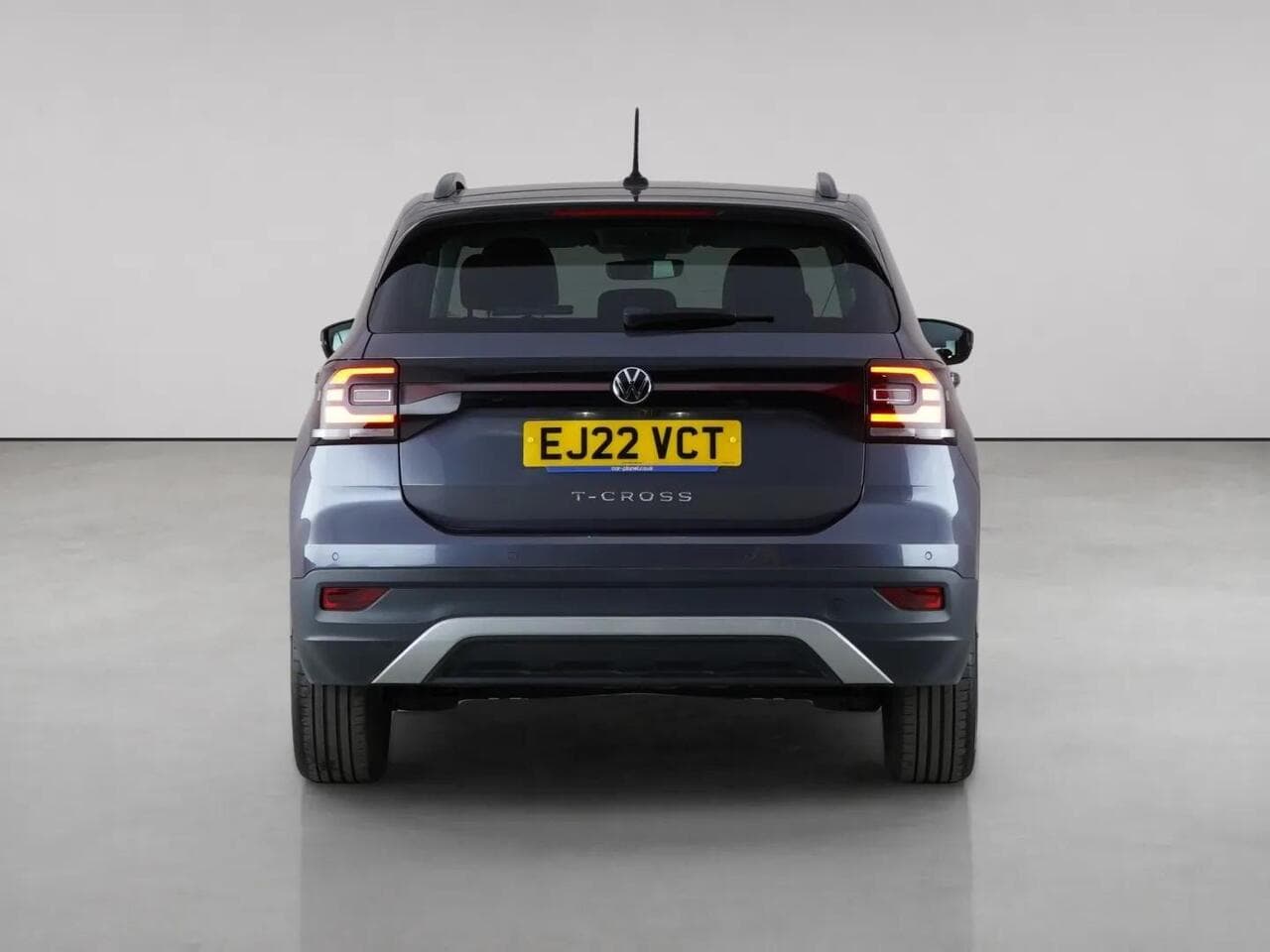 Volkswagen T-Cross thumbnail Rear