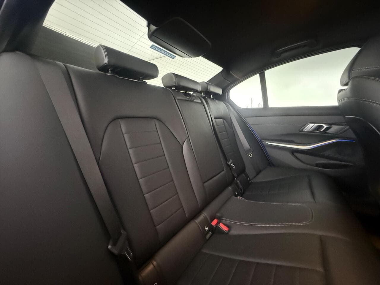 BMW 3 Series thumbnail Seats Rear
