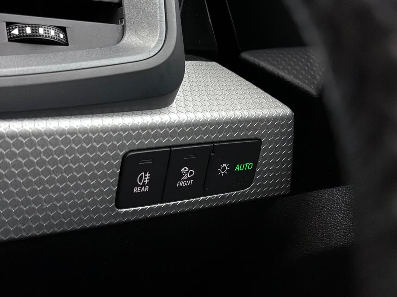 Audi A1 thumbnail Misc Controls