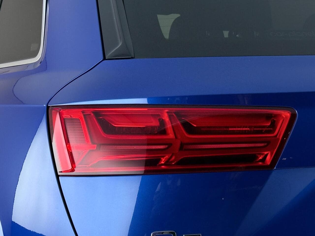 Audi Q7 thumbnail Lights Rear