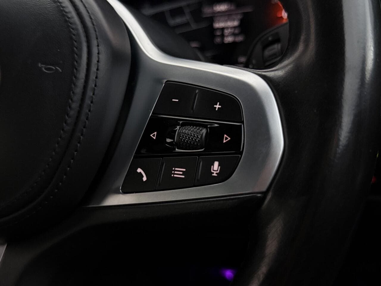 BMW 3 Series thumbnail Misc Controls