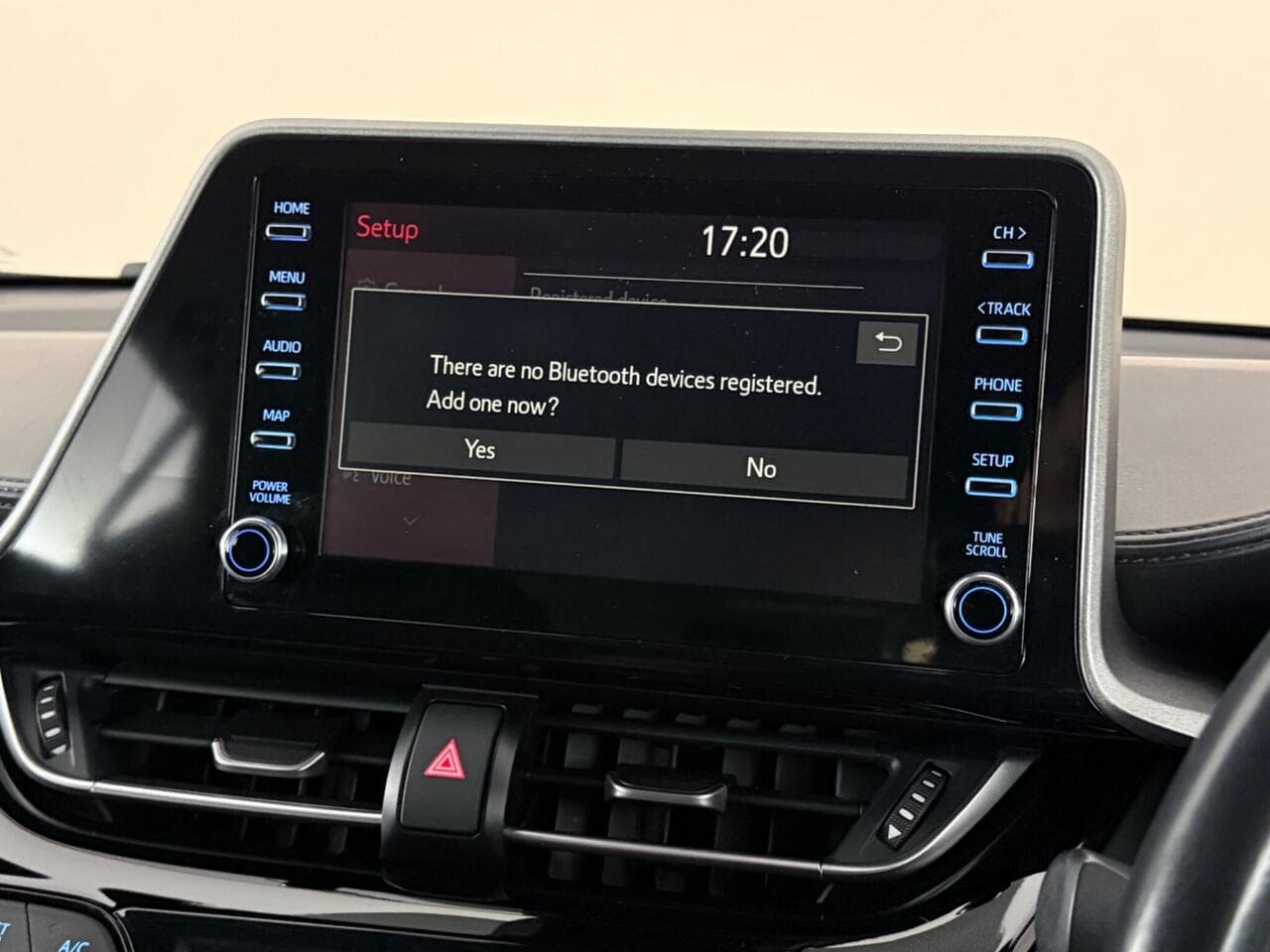 Toyota C-HR thumbnail Infotainment System
