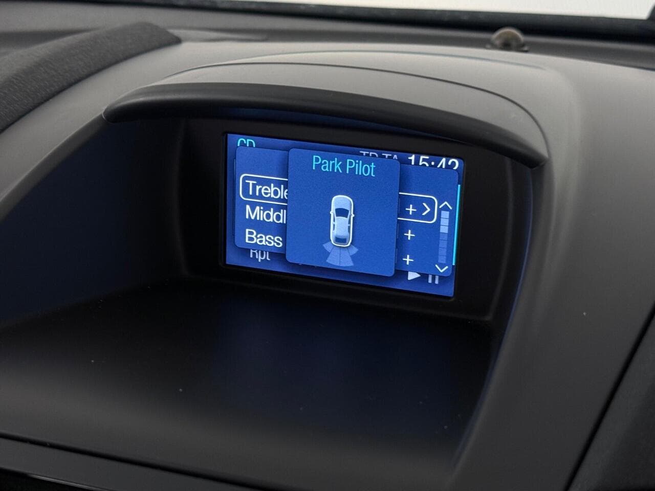 Ford Fiesta thumbnail Infotainment System