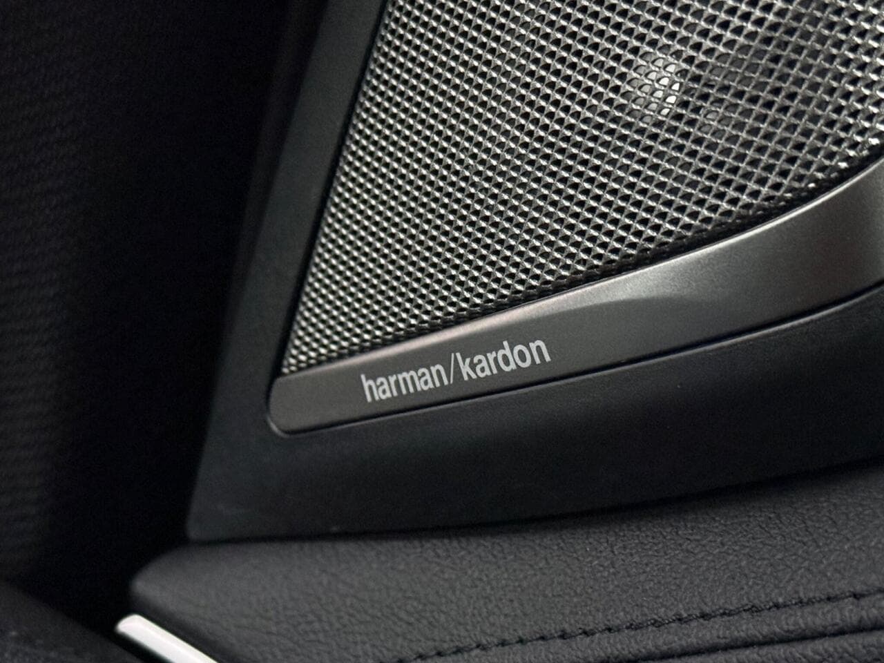 BMW 5 Series thumbnail Misc Controls