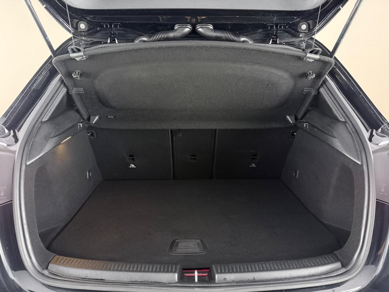 Mercedes-Benz A Class thumbnail Boot