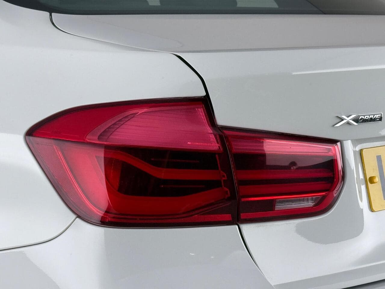 BMW 3 Series thumbnail Lights Rear