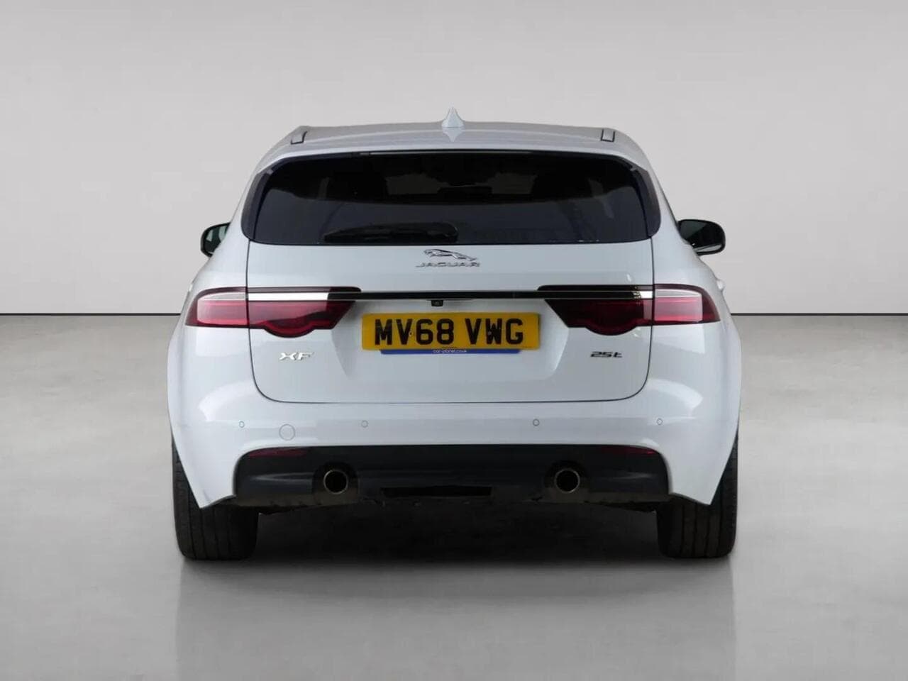 Jaguar XF thumbnail Rear