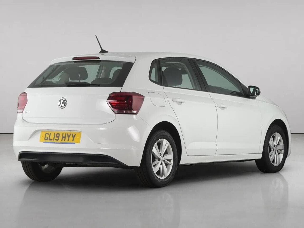 Volkswagen Polo thumbnail Rear Right