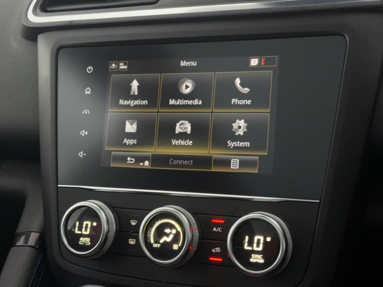 Renault Kadjar thumbnail Infotainment System