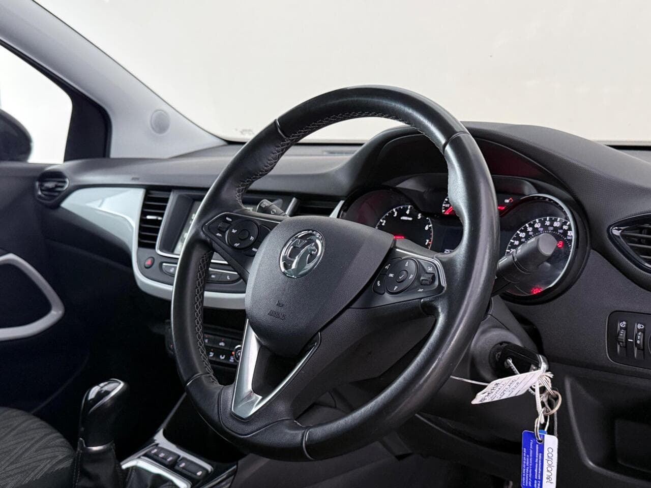 Vauxhall Crossland X thumbnail Interior Front