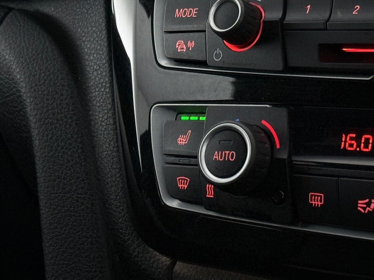 BMW 4 Series Gran Coupe thumbnail Misc Controls