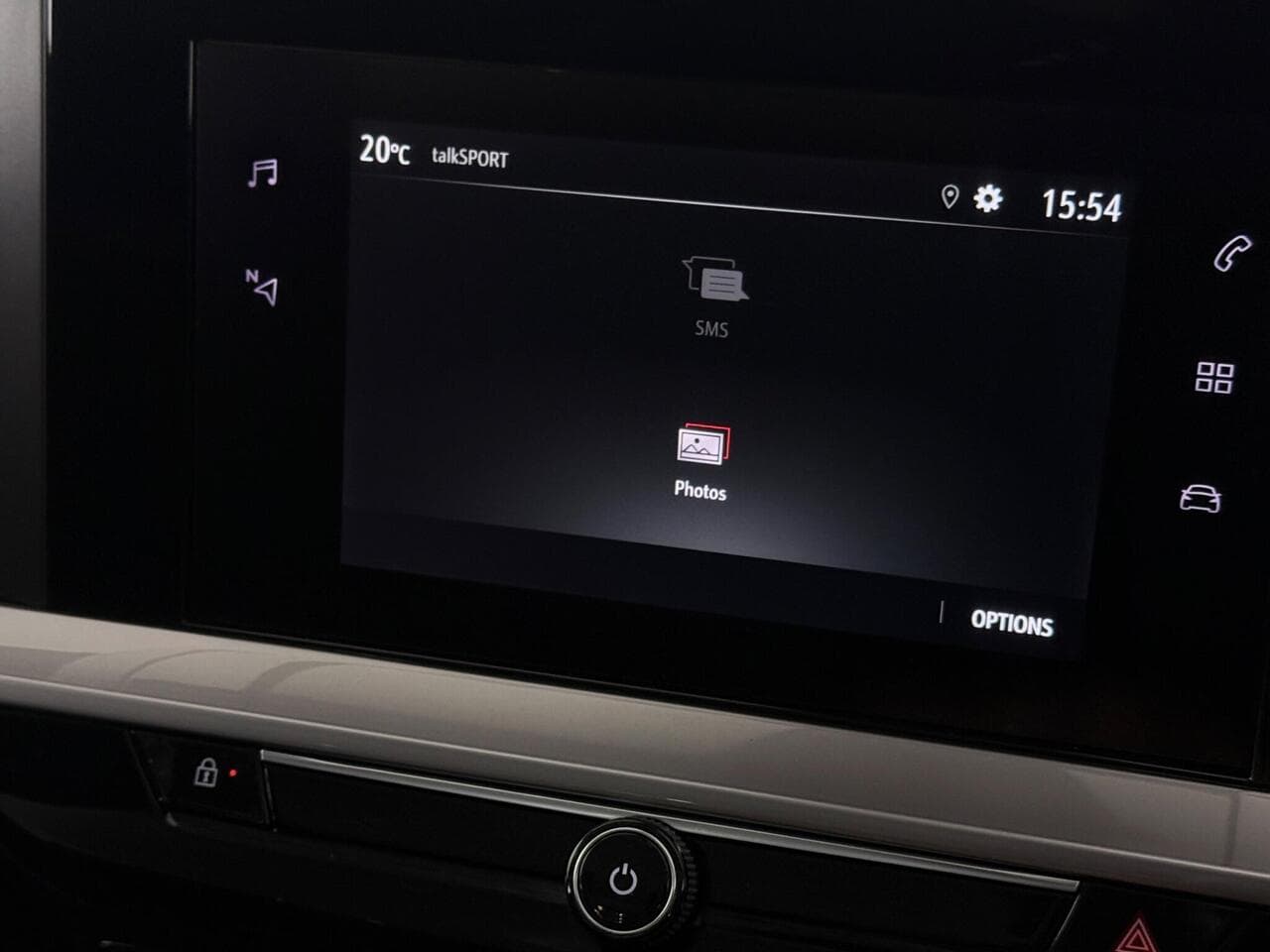 Vauxhall Mokka thumbnail Infotainment System