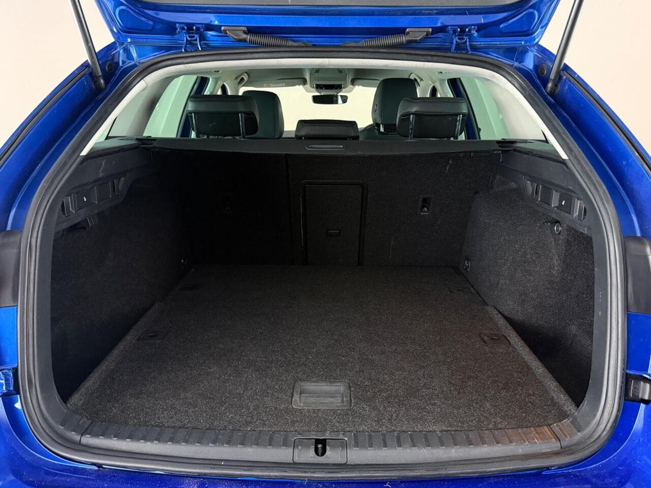 Skoda Octavia thumbnail Boot