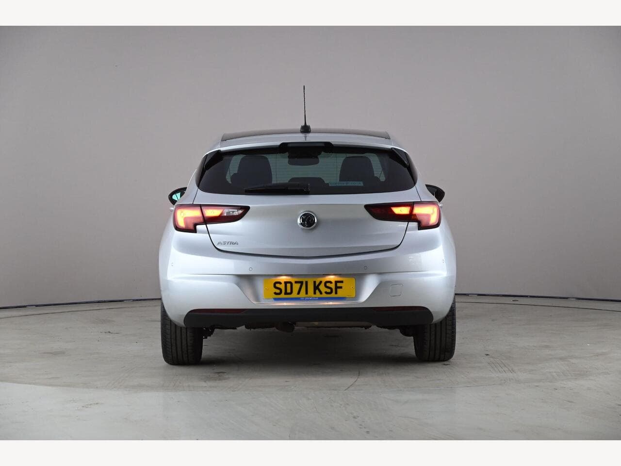 Vauxhall Astra thumbnail Rear