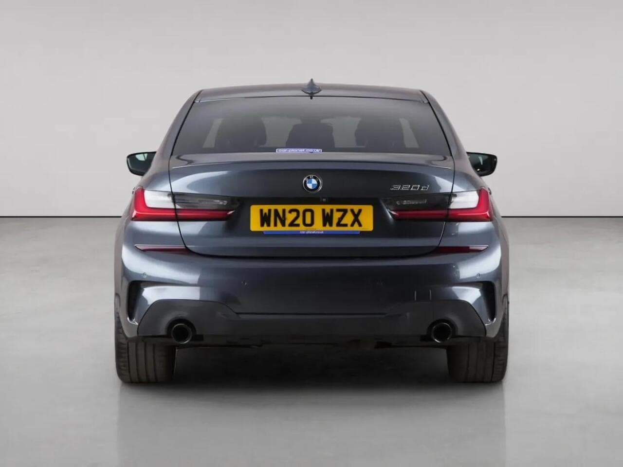 BMW 3 Series thumbnail Rear