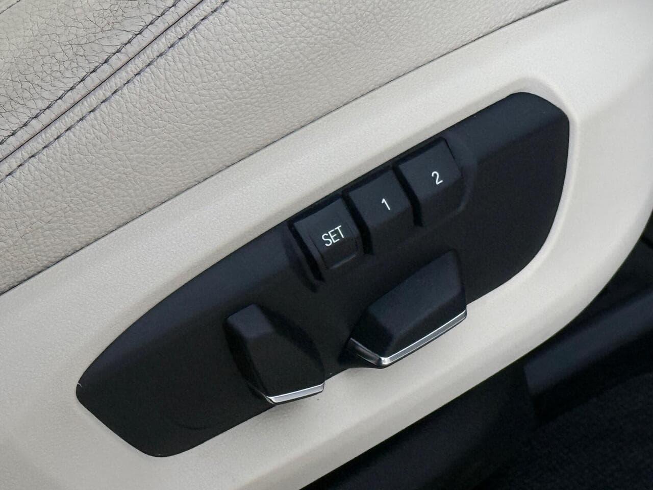 BMW X5 thumbnail Misc Controls