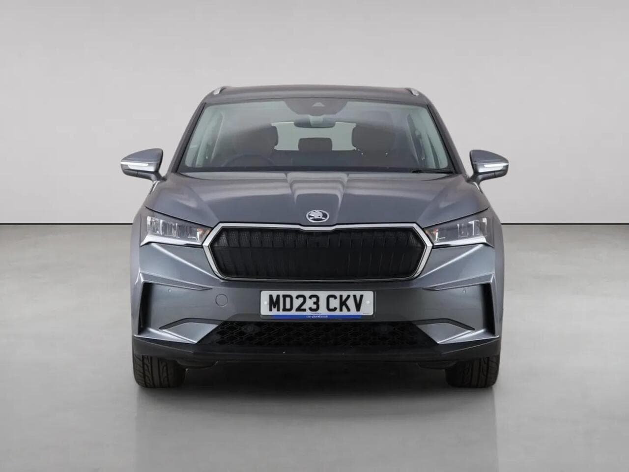 Skoda Enyaq thumbnail Front
