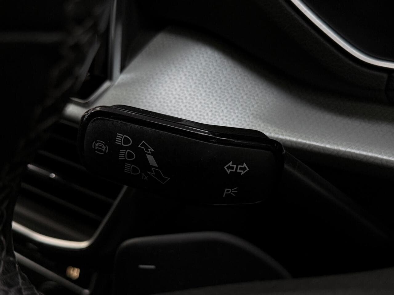 SEAT Tarraco thumbnail Misc Controls