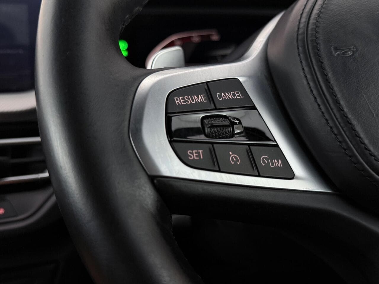 BMW 2 Series Gran Coupe thumbnail Misc Controls