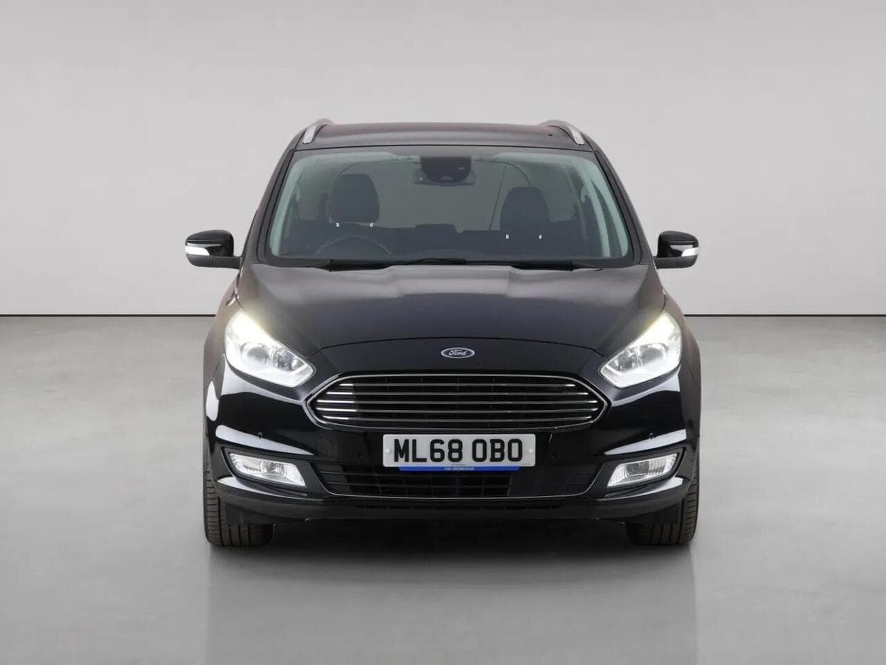 Ford Galaxy thumbnail Front