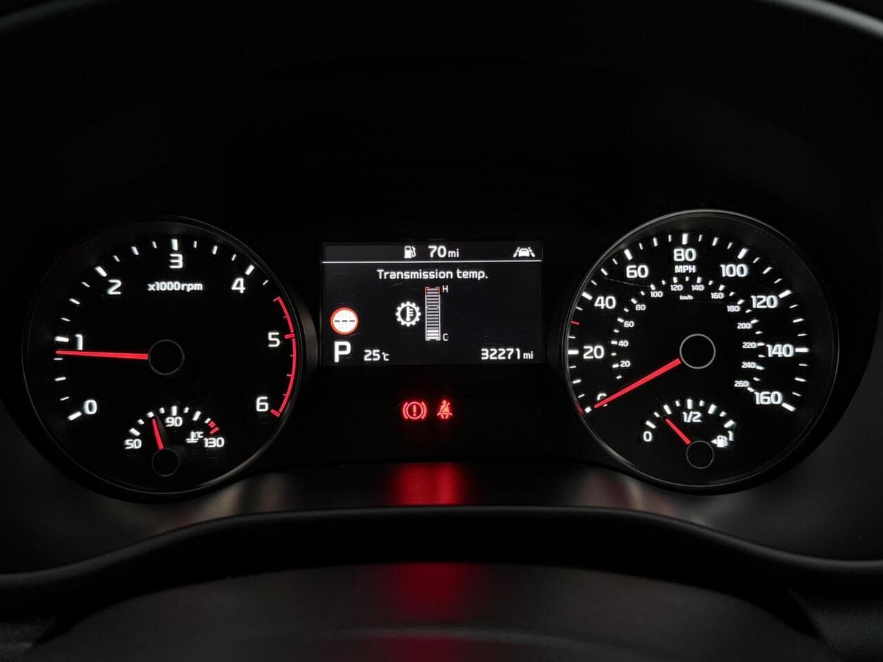Kia Sportage thumbnail Driver Instruments