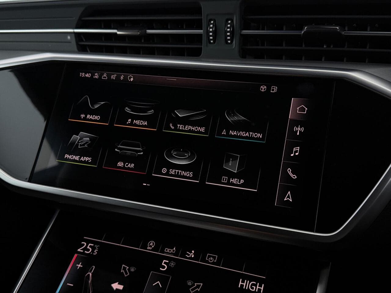 Audi A7 thumbnail Infotainment System
