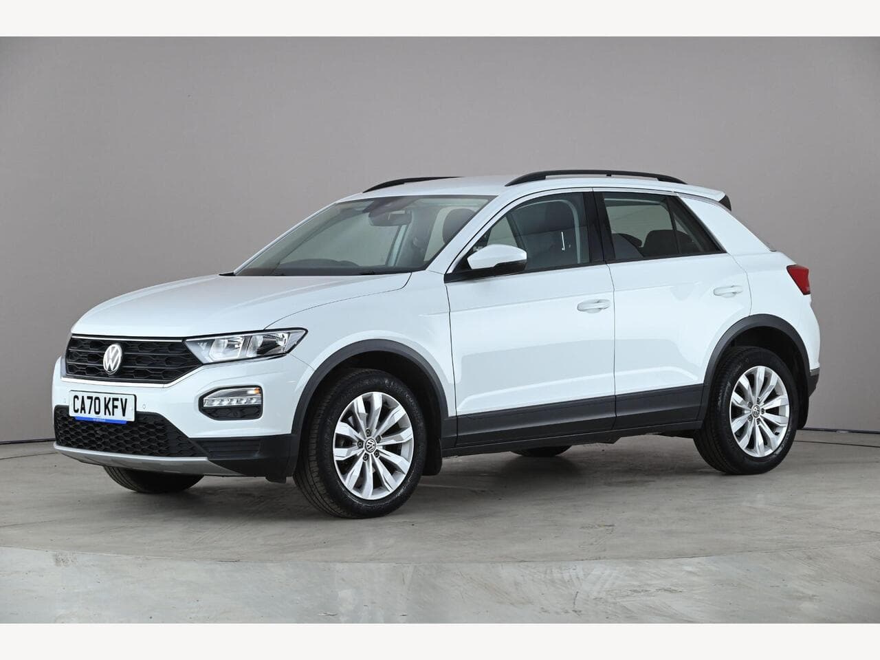 Volkswagen T-Roc thumbnail Front Left