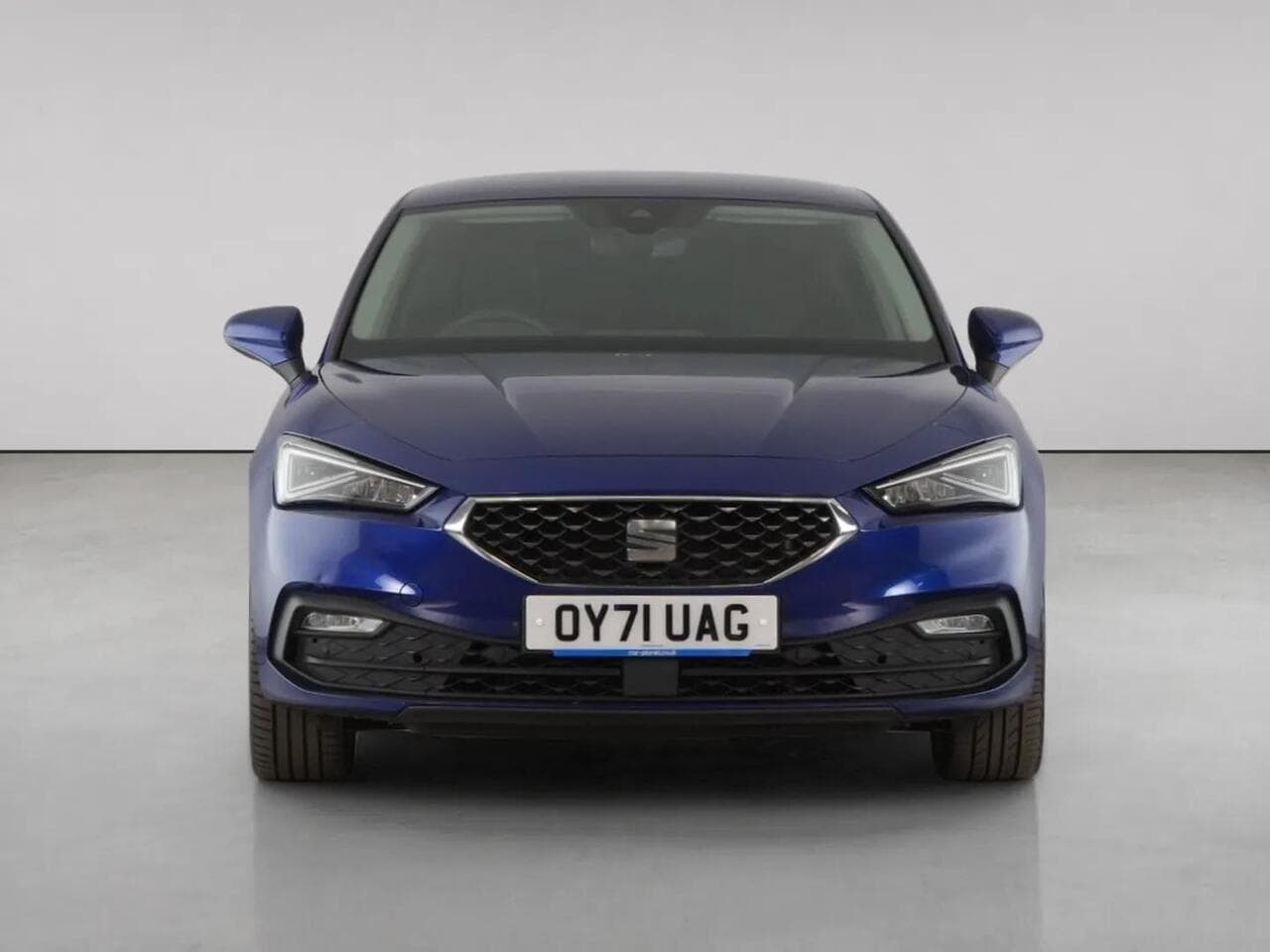 SEAT Leon thumbnail Front
