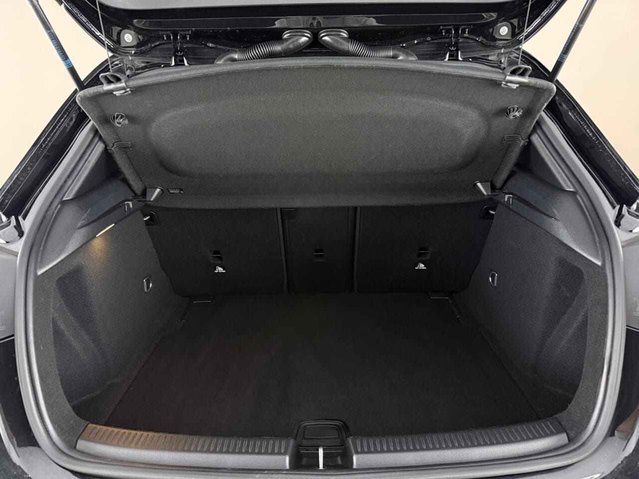 Mercedes-Benz A Class thumbnail Boot
