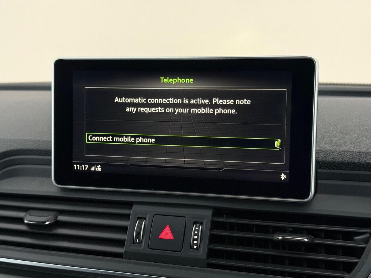 Audi Q5 thumbnail Infotainment System